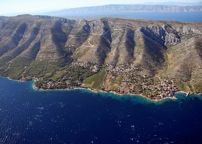 Pansion Marjan Konukevi Zavala