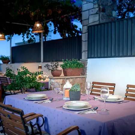 Pansion Marjan Guest house 3*