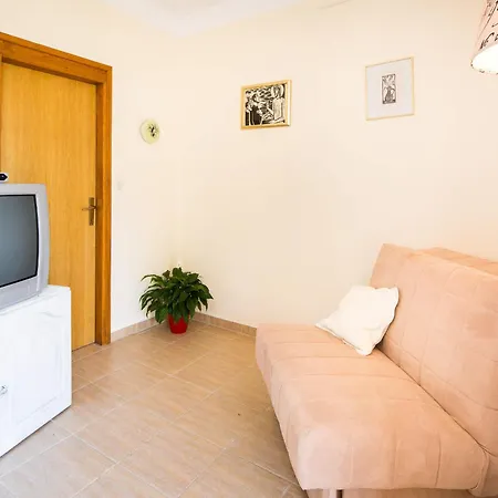 Guest house Pansion Marjan 3*