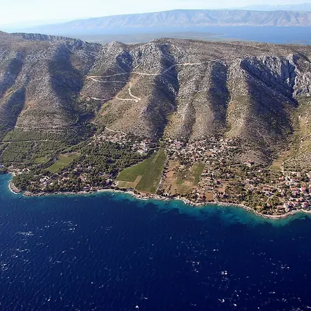 Pansion Marjan Gostinjska kuća Zavala