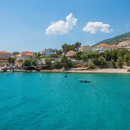 Πανσιόν Pansion Marjan