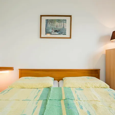 Pansion Marjan Zavala