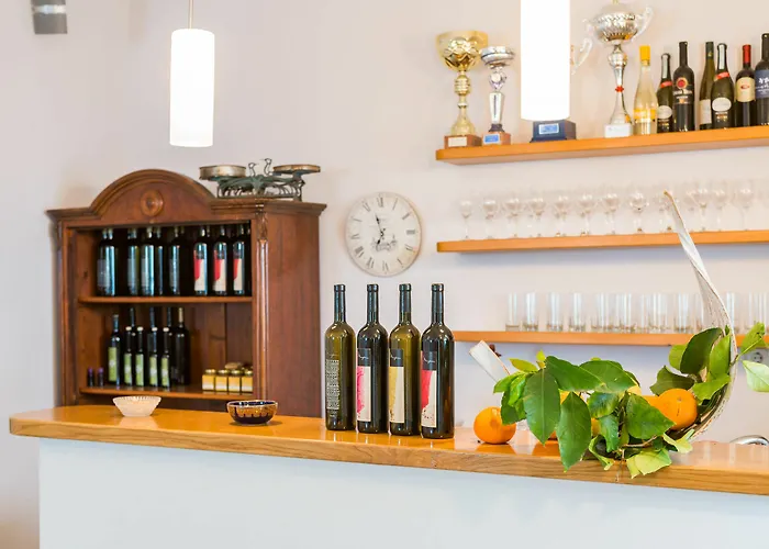 Pansion Marjan 萨瓦拉